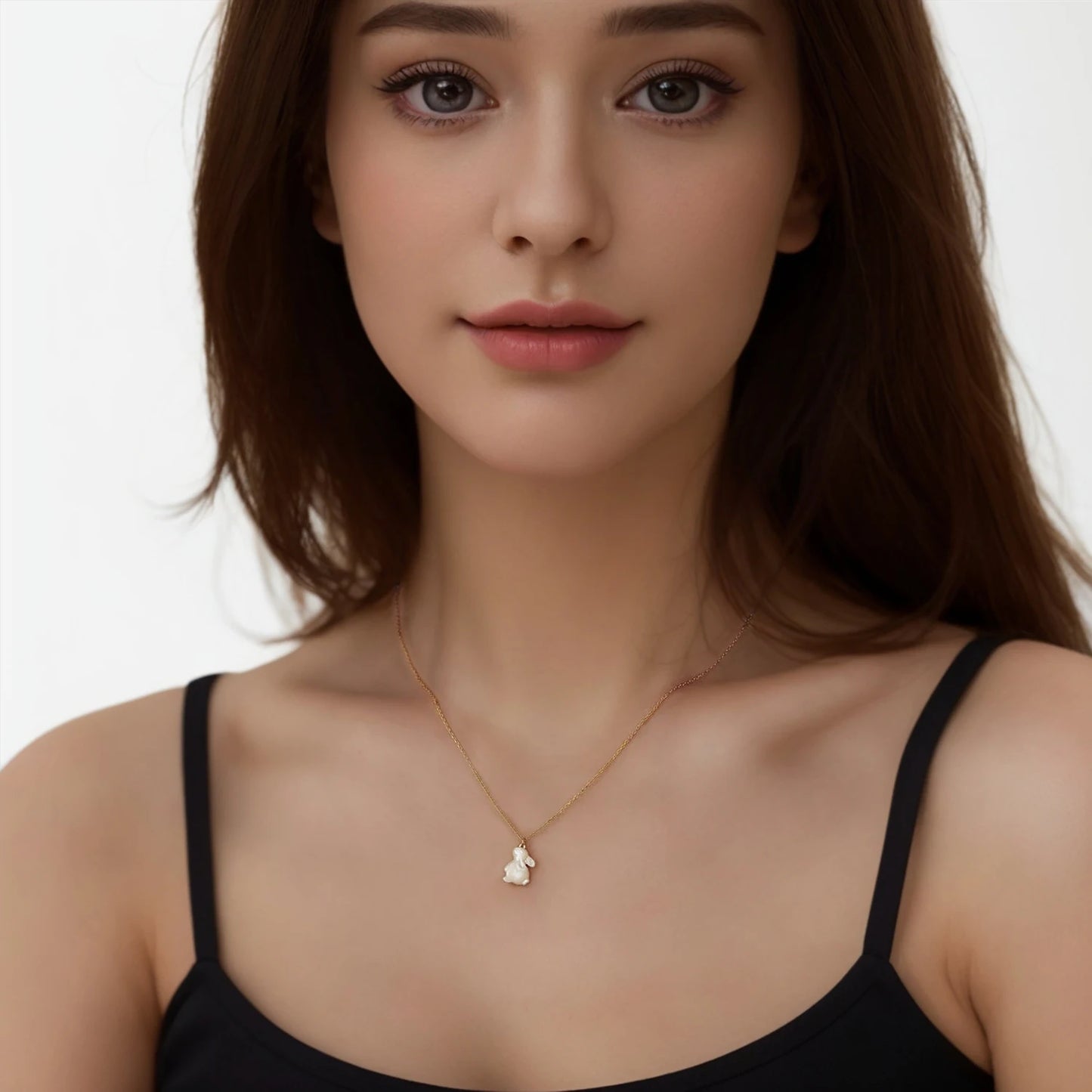 Natural Shell Rabbit Pendant Necklace 🐇