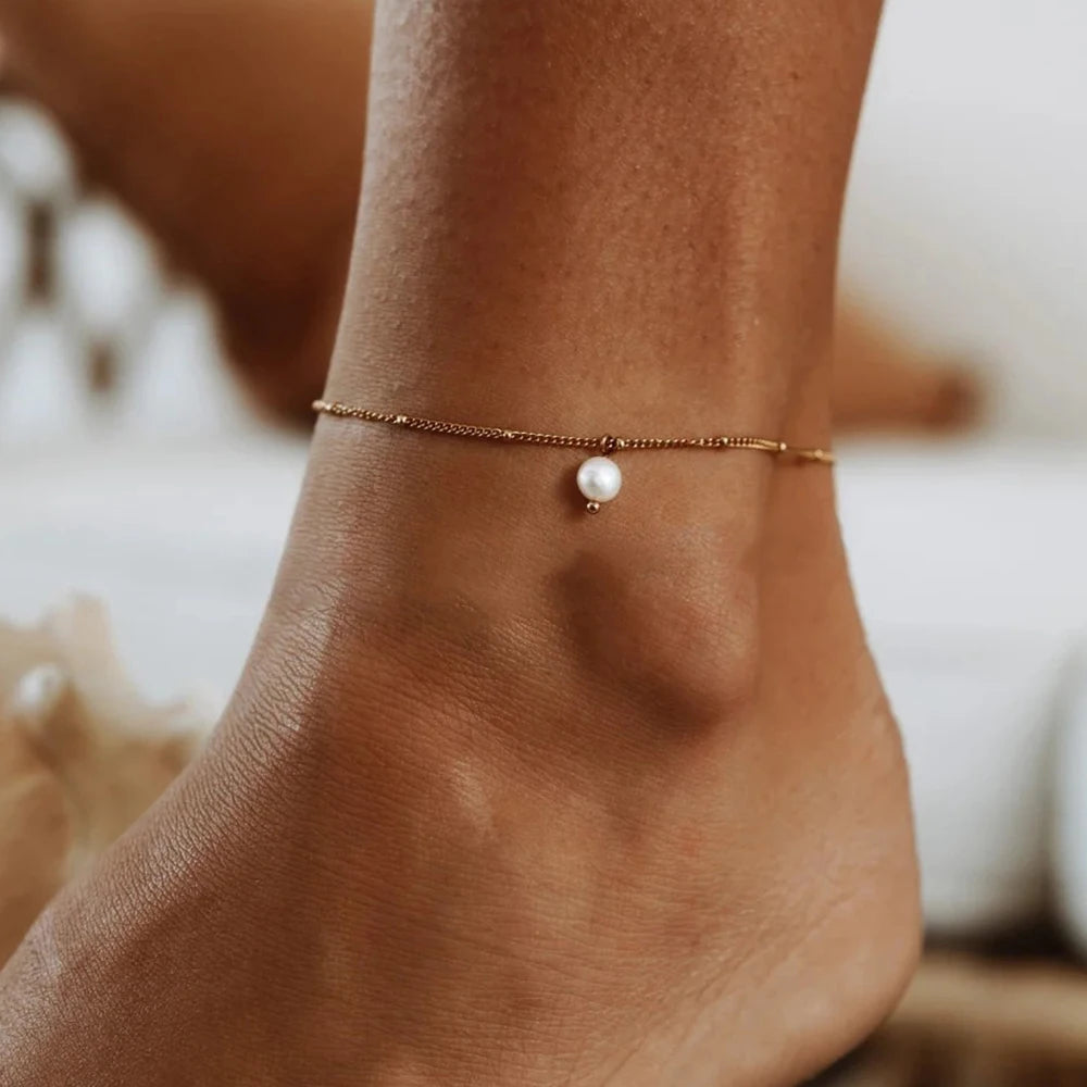 Minimalist Stainless Steel Chain 🌟