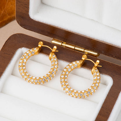 French Classic Hoop Earrings 💫Full CZ, 18K gold-plated stainless steel ✨.