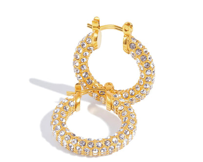 French Classic Hoop Earrings 💫Full CZ, 18K gold-plated stainless steel ✨.
