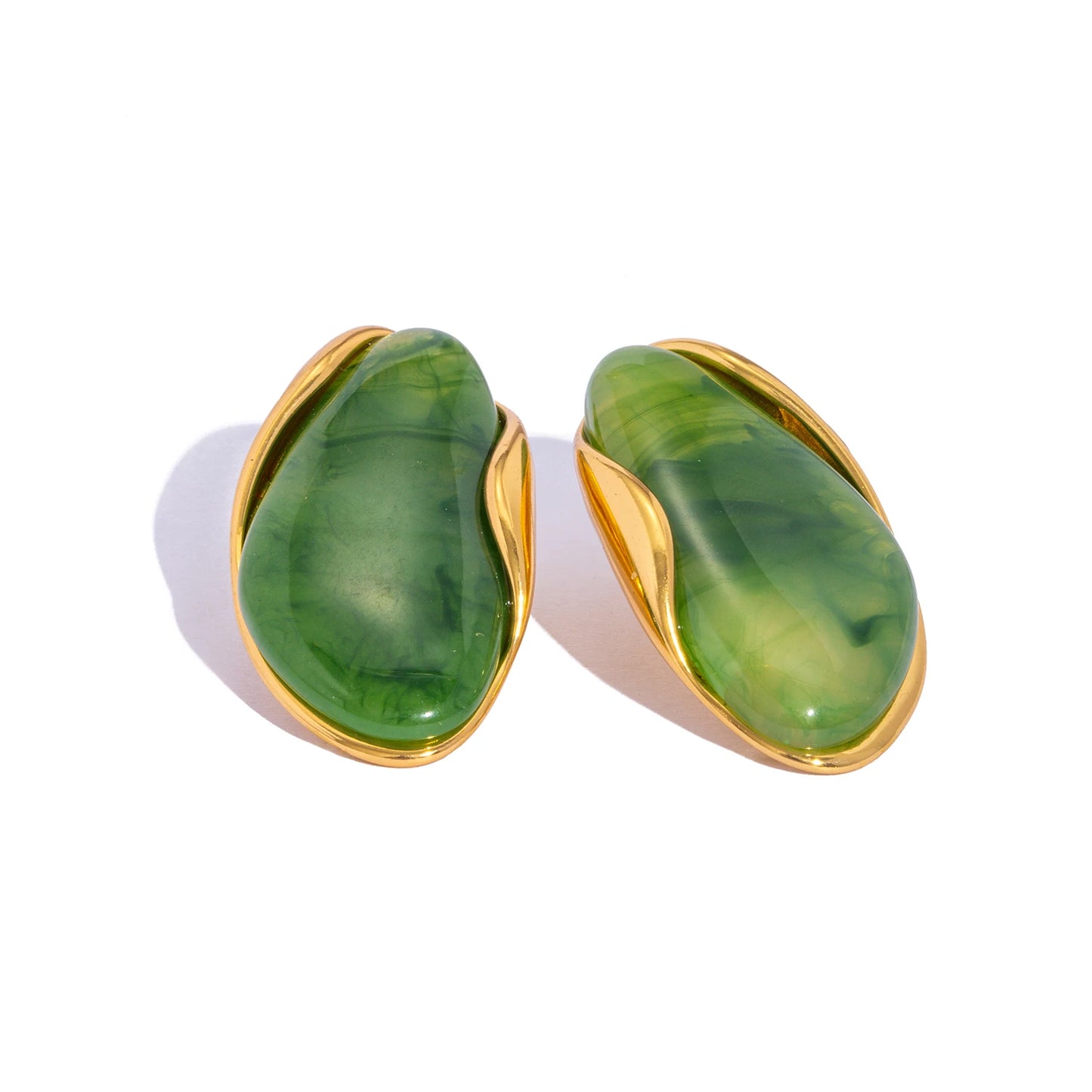 Resin Geometric Stud Earrings 🎨18K gold-plated stainless steel ✨.